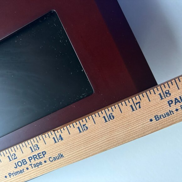 Preowned 18'' x 7'' Dual Digital Picture Frame - Picture 5 of 14